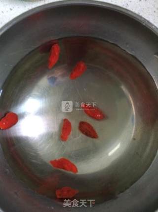 鳄鱼山药骨头汤的做法步骤：4