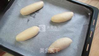 罗宋甜面包的做法步骤：3