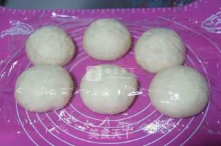 奶香豆沙面包的做法步骤：5
