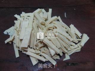 小松菜炒豆皮的做法步骤：4