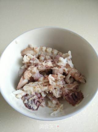 海鲜饼的做法步骤：1