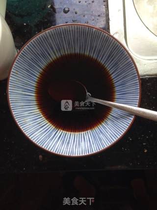 日式荷包蛋酱汁炒面的做法步骤：3