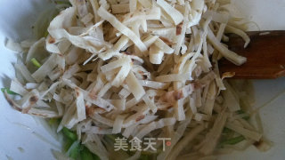 青椒土豆丝炒饼的做法步骤：8