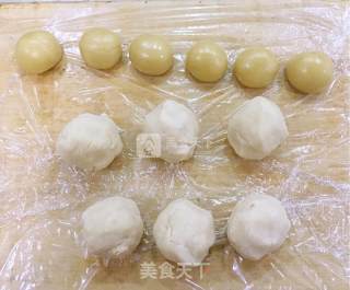 白豆沙月饼的做法步骤：13