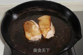 平底锅煎鸭脯的做法步骤：2