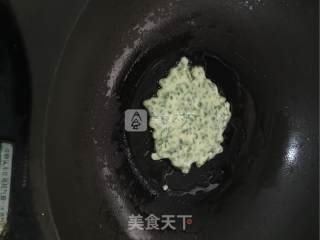 韭菜鸡蛋饼的做法步骤：5