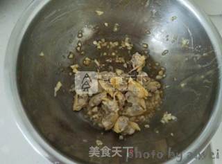 蛤蜊蒸丝瓜的做法步骤：8