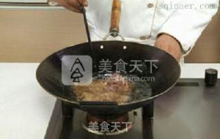 色香味俱全的孜然羊肉的做法步骤：3