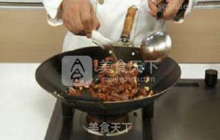 色香味俱全的孜然羊肉的做法步骤：6