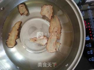 当归炖蛋——简易快捷的补血好方法的做法步骤：5