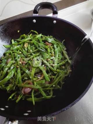 酱香扁豆丝的做法步骤：6