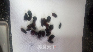 黑提玉米发糕的做法步骤：7