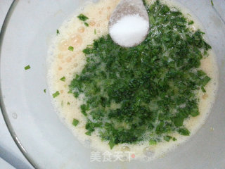 芹菜叶蛋饼的做法步骤：5