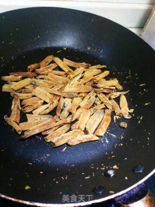 沙虫瘦肉粥的做法步骤：2