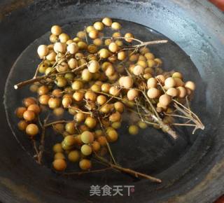 自制龙眼干的做法步骤：3