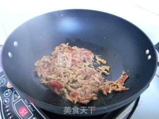 牛里脊炒苦瓜的做法步骤：7