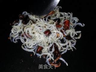 芥菜炒银鱼的做法步骤：6