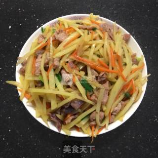 鸡杂炒土豆胡萝卜丝的做法步骤：8