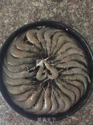 微波炉烤虾的做法步骤：3