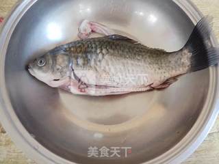 鱼汤面的做法步骤：1