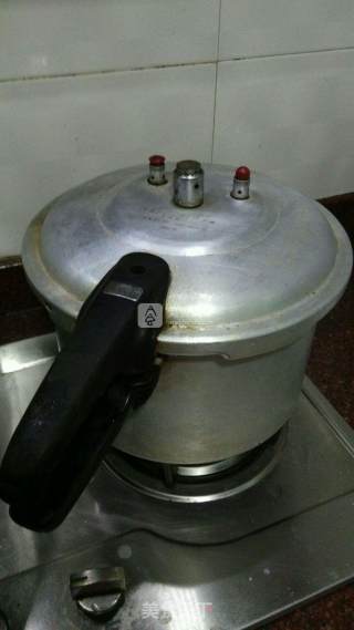 梅菜蒸肉的做法步骤：7