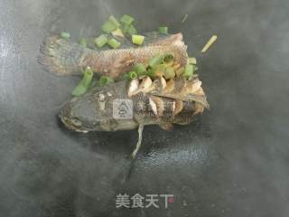 鱼汤的做法步骤：3