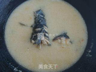 鱼汤的做法步骤：5