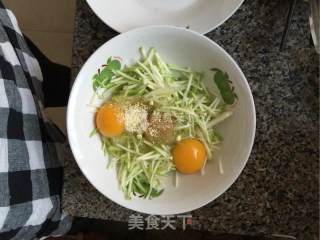 西葫芦塌子的做法步骤：4