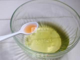 玫瑰戚风的做法步骤：3