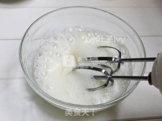 玫瑰戚风的做法步骤：4