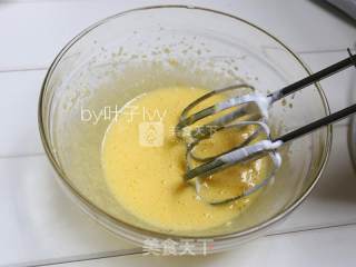 玫瑰戚风的做法步骤：7