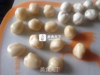 奶黄味的老婆饼的做法步骤：4