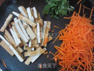 肉丝炒香干的做法步骤：4