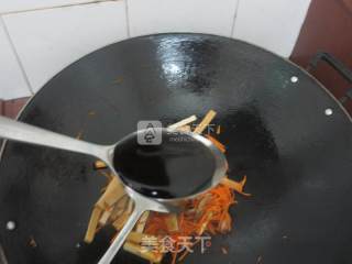 肉丝炒香干的做法步骤：8
