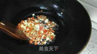 湘式苦瓜炒肉的做法步骤：4