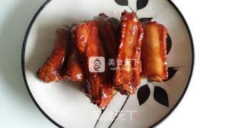 红烧排骨腊味双拼煲仔饭的做法步骤：2