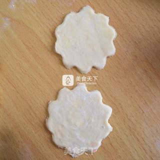 酥皮虾仁派的做法步骤：15