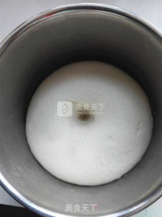 香辣金枪鱼披萨的做法步骤：3