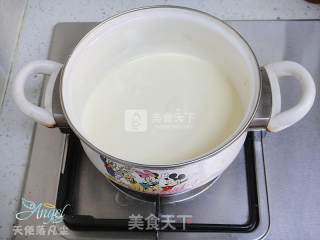 万圣节蜘蛛杯子蛋糕的做法步骤：12