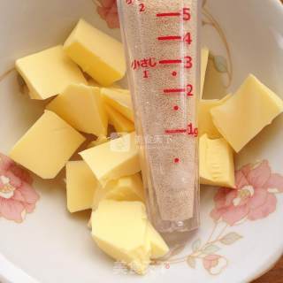 香肠包的做法步骤：2