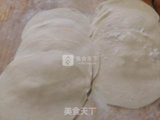 猪肉酸菜馅饼的做法步骤：13
