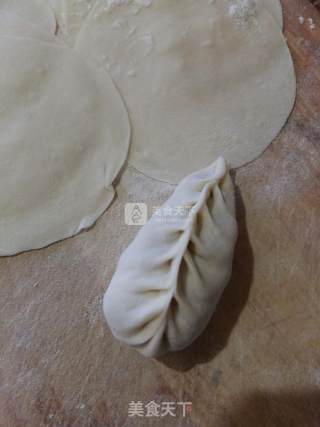 猪肉酸菜馅饼的做法步骤：15