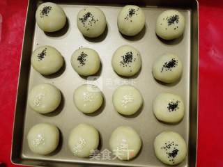 蛋黄酥的做法步骤：13