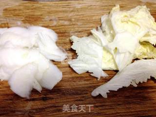 酸辣白菜的做法步骤：1