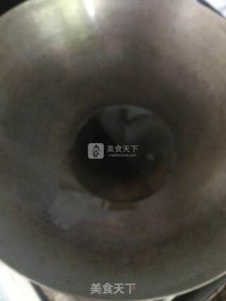 牛肉炒豆芽的做法步骤：2
