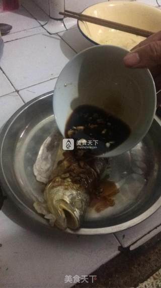 油葱黄鱼的做法步骤：9