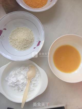 炸鸡腿的做法步骤：3