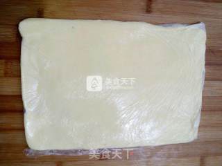烤肠酥皮卷（附酥皮制作过程）的做法步骤：3