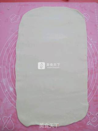 烤肠酥皮卷（附酥皮制作过程）的做法步骤：4