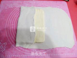 烤肠酥皮卷（附酥皮制作过程）的做法步骤：6